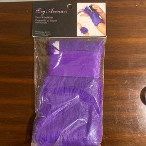 Nib rave party wrist wallet!